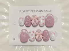 お花たっぷりガーリーネイル