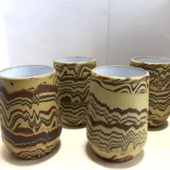 マーブル模様の湯飲み 4個セット（301）