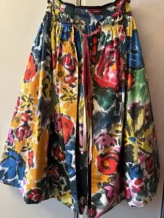希少　マルニ　marni マルチカラー 花柄 フレアスカート コレクションのサムネイル