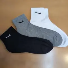 Nike ソックス 3足セット 黒 グレー 白