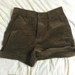 GU コーデュロイショートパンツ