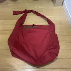 ユニクロC ソフトパフィーショルダーバッグ　レッド　赤