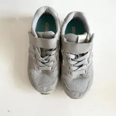 New Balance グレー スニーカー 17.5cm
