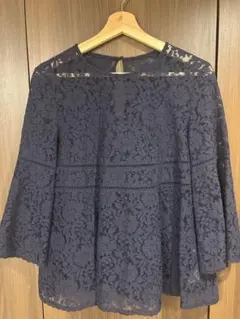 新品タグ付 ダックス 38 M 総レース ブラウス 紺 ネイビー ペプラム 