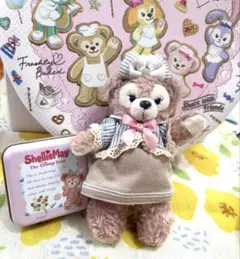 東京ディズニーシー限定　シェリーメイ　春のかくれんぼぬいぐるみバッジ　2019年