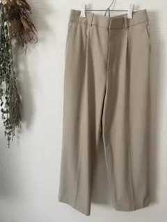 ⭐︎美品⭐︎UNIQLO レディース タックワイドパンツ L