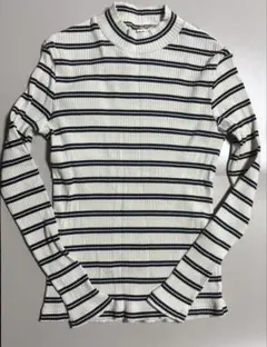 UNIQLO リブボーダーハイネックＴ(長袖)