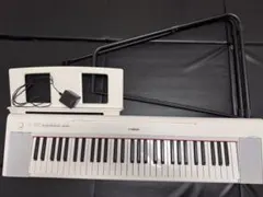【スタンド付】YAMAHA NP-15B キーボード 本体＆スタンド ヤマハのサムネイル