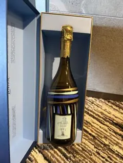 POMMERYCuvée Louise 2004&2005 2本セット POMMERYCuvée Louise 2004&2005 2本セット - メルカリ