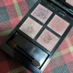 アディクション ザ アイシャドウパレット 008 Miss Mauve