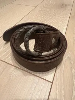 2025年最新】Ugo Cacciatori ベルトの人気アイテム - メルカリ