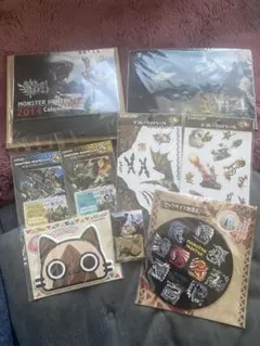 モンスターハンター　グッズ　まとめ売り モンスターハンターグッズまとめ売り - メルカリ
