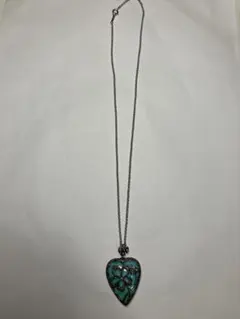 バタフライネックレス シルバー - メルカリ