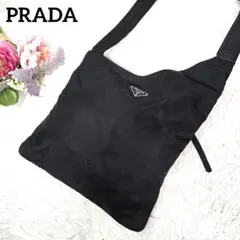 プラダ PRADA ナイロン ショルダーバッグ 黒 三角ロゴ