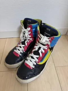 DIESEL エナメルハイカットスニーカー