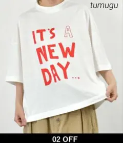 【美品】tumugu ツムグ ラフィ天竺 プリントTシャツ オフホワイトのサムネイル