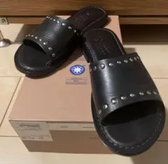 Item thumbnail for item e8310863-451c-41ce-b249-d3f5c8d1e075