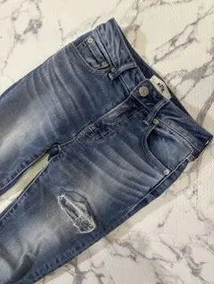 AZUL スキニーデニム