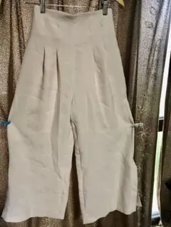 Snidel ベージュ プリーツ入り ワイドパンツ