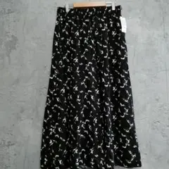 新品　タグ付　Pulutoarle　総柄　花柄　キュロット　ワイド　フレア　L
