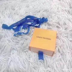 Item thumbnail for item 3a9b6897-b9c5-478b-bc43-0bb803ad751a