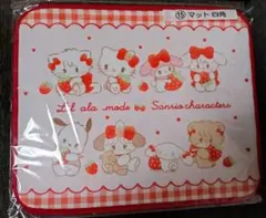 Lil ala mode×サンリオキャラクターズ 当りくじ マット 四角