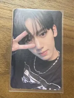 ZB1　YOUTH IN THE SHADE　封入トレカ