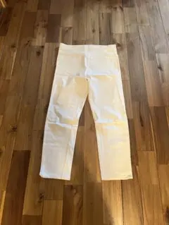 再値下▶︎ホワイト白ストレートカジュアルパンツ(ストレッチ有)L美品