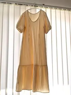 Discoat ディスコート　裾フレアワンピース