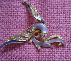 鳥　ブローチ