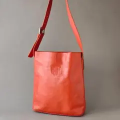 希少✨ HIROFU ペルーシェ ハンドバッグ シボ革 Hロゴ レッド - メルカリ