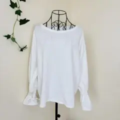 GU　フレアスリーブT　袖リボン　フレア袖　ホワイト　XL