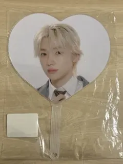 2026年最新】theboyz うちわの人気アイテム - メルカリ