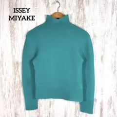 ハイネックブラウス