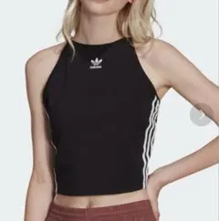 adidas ブラック タンクトップ