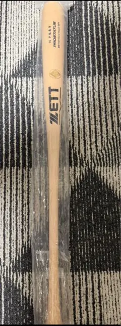 横浜ベイスターズ戸柱選手　硬式木製バット 戸柱 恭孝 | 【ZETT】ゼットベースボールオフィシャルサイト