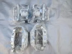 ランドクルーザー100 フロントブレーキキャリパー左側 シールキット 