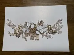 エレガントなウェディングヘッドドレス