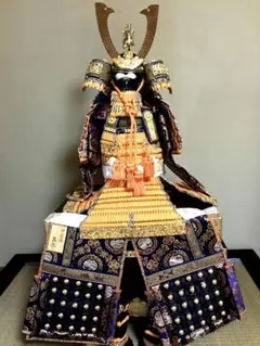 桃　伝統的な日本の武士の甲冑 桃様専用 伝統的な日本の武士の甲冑 - メルカリ