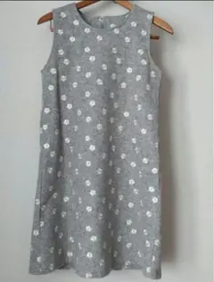 グレー 花柄刺繍 ノースリーブワンピース