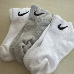 Nike キッズ靴下 3足セット