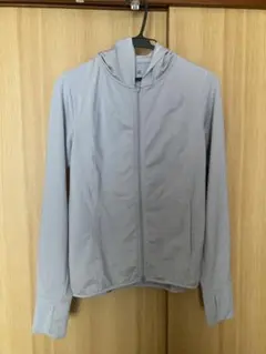UNIQLO エアリズムUVカットメッシュフルジップパーカ長袖 M