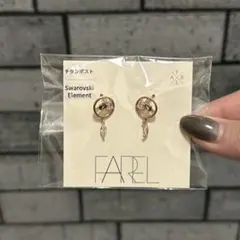 新品未使用　FAREL ピアス スワロフスキー使用 チタンポスト アレルギー対応