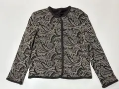 ノーカラー ジャケット ダークブラウン ペイズリー柄