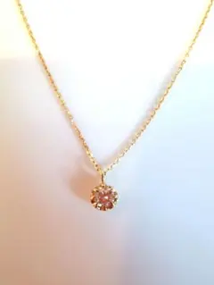 18Ｋダイヤモンド0.1カラットペンダントネックレス 刻印あり