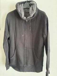 ジップアップボアパーカー黒、ユニクロLサイズ