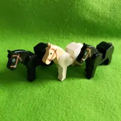 馬のブロック 3体セット 黒2・白1