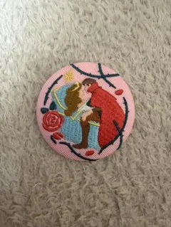 ディズニー刺繍缶バッジ　眠れる森の美女