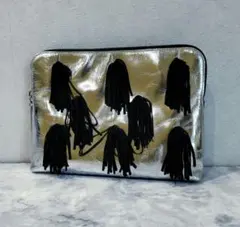 Item thumbnail for item e59eb99d-5621-4ce4-a6cb-853b58c6ac7d