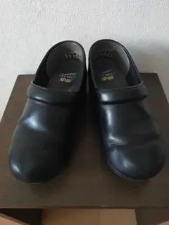 ダンスコdansko EU38 プロXP 2.0ブラックレザーシューズ